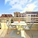 Apartment Alex - Parking - 2 Minutes De La - Terrasse Plein Soleil Et Sud *